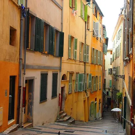 Chateau - Vieux Apartman *